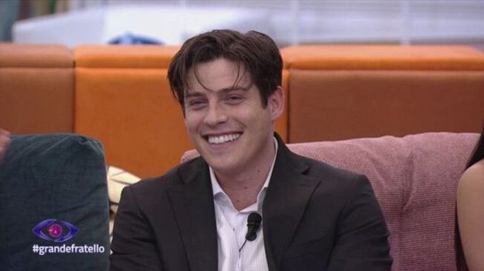 Alessio minaccia di abbandonare