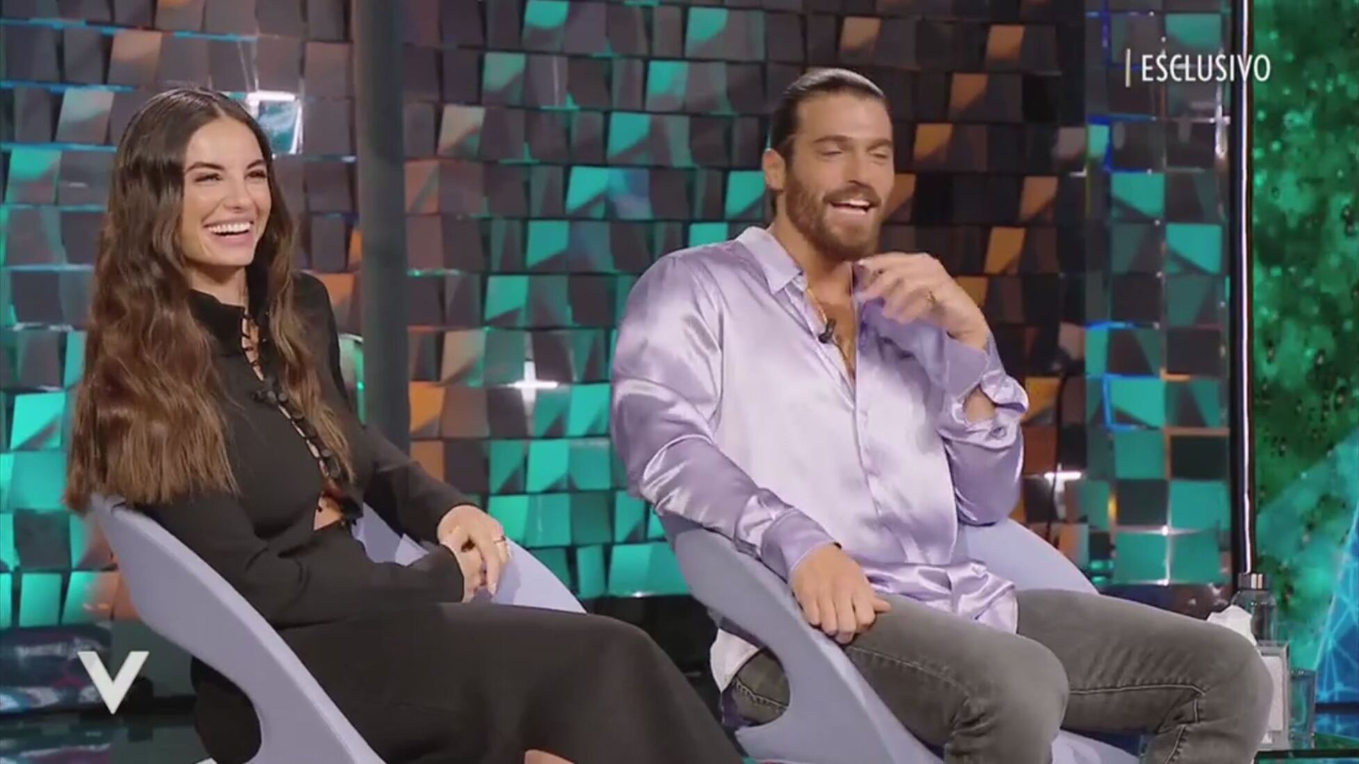 The Chemistry Between Can Yaman and Francesca Chillemi on Verissimo: Love in the Studio