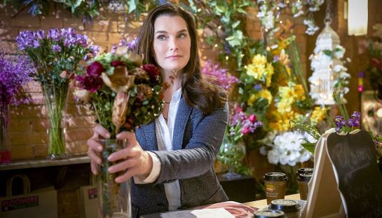 Fiori e delitti - Un matrimonio a caro prezzo Fiori e delitti - Un matrimonio a caro prezzo