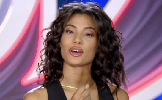 Yulia fa litigare le ragazze