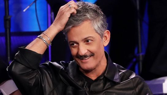 Fiorello accompagna Olivia Testa all'altare: il matrimonio della 'figlia'