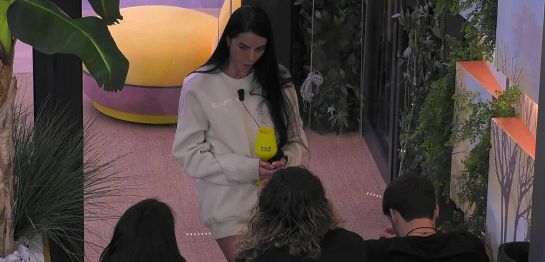 Critiche notturne verso Luca