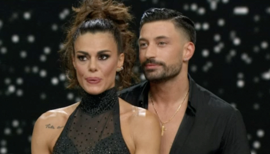 Bianca Guaccero e Giovanni Pernice prime nudi dopo il Natale insieme