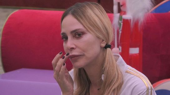 Lite furiosa tra Stefania Orlando e Giglio