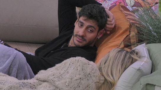 Scontro tra Javier Martinez e Chiara Cainelli