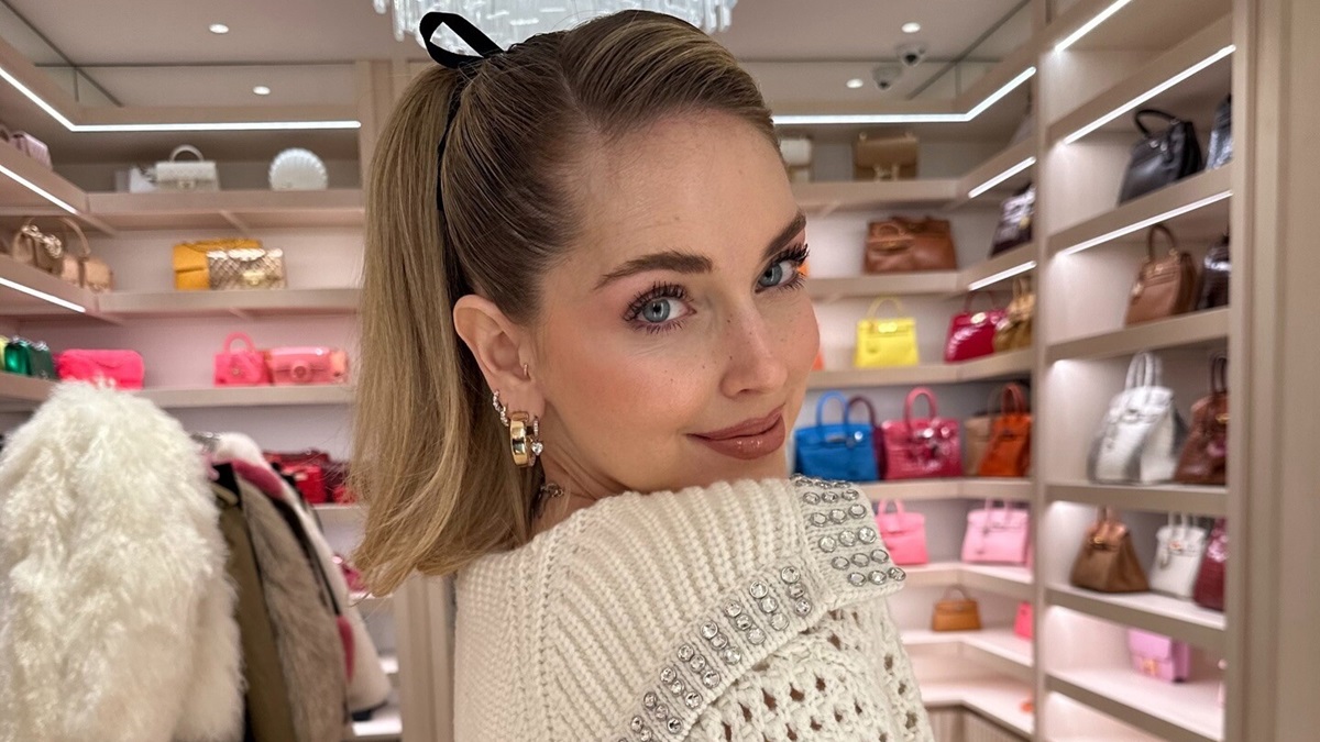 https://wips.plug.it/cips/libero.it/magazine/cms/2025/01/chiara-ferragni.jpg