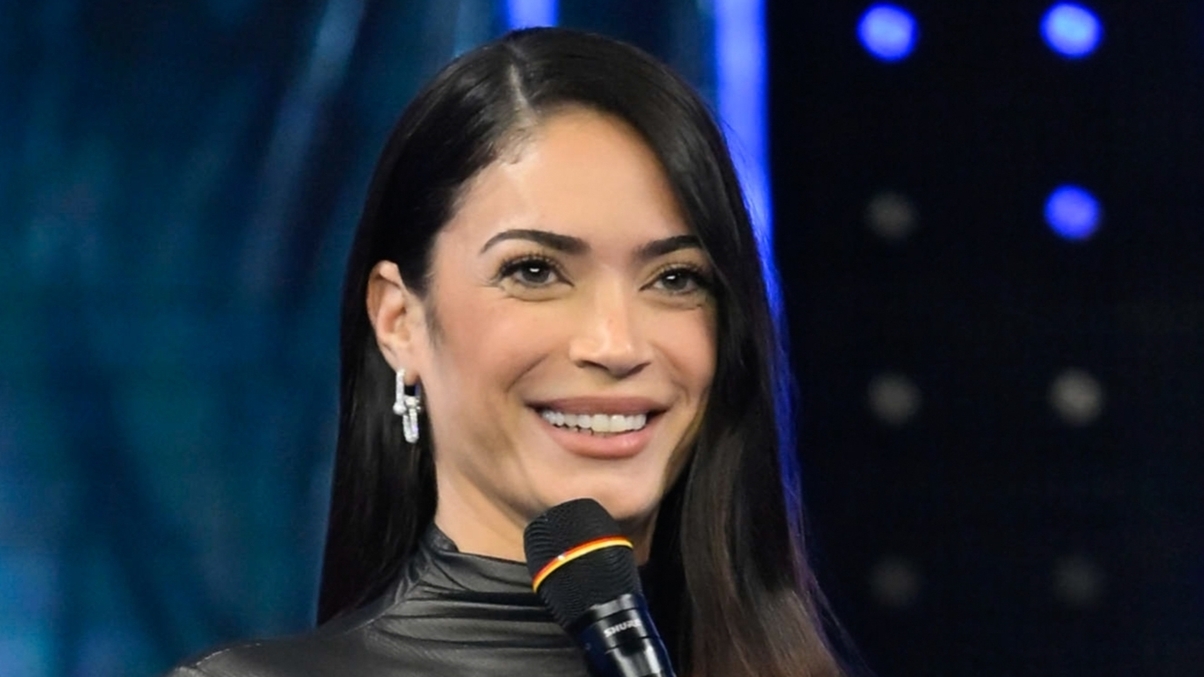 Elodie innamorata pazza di Andrea Iannone: "La storia più importante della mia vita". E spiega perchè