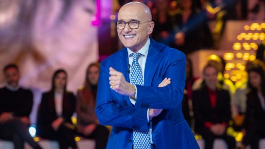 Alfonso Signorini risponde alle critiche