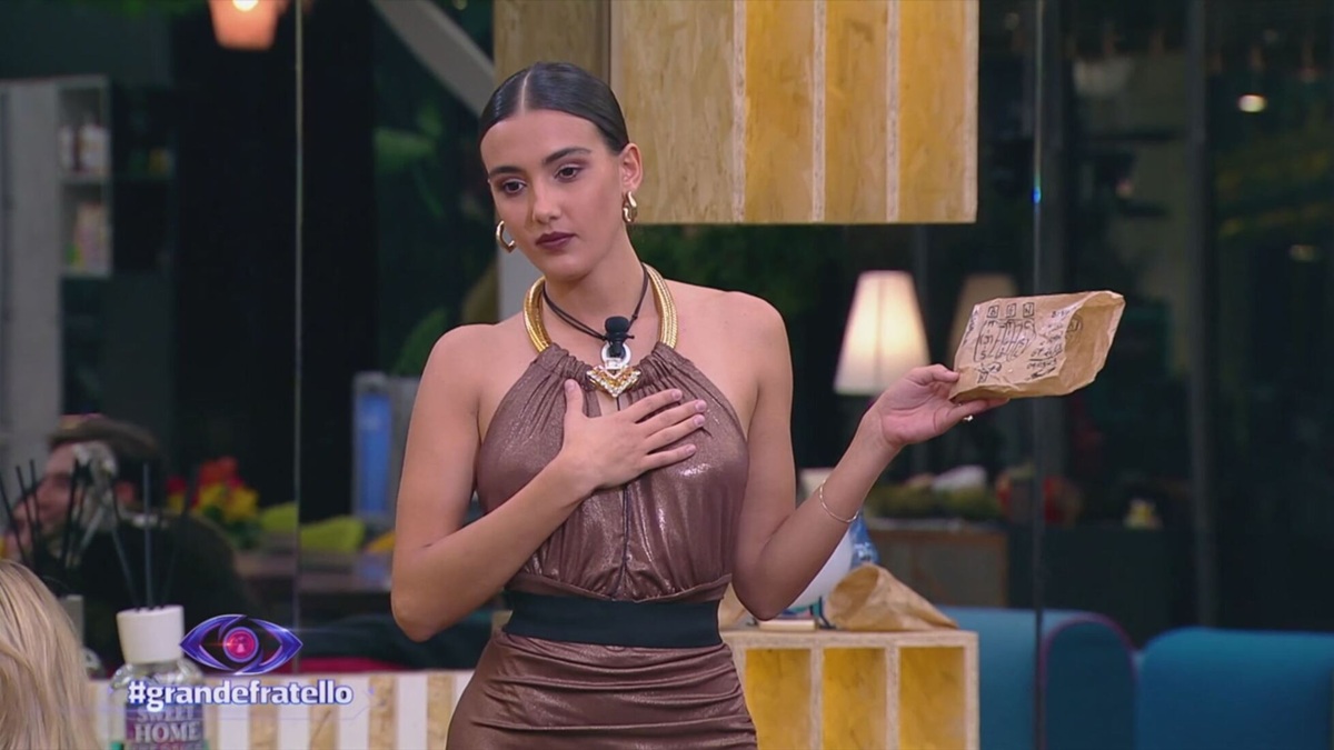 Grande Fratello, valanga di critiche social per Zeudi in finale. Shaila e Lorenzo reagiscono male