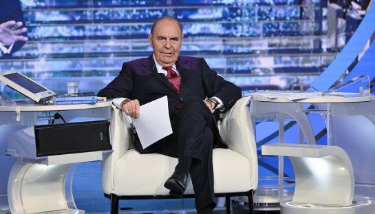 Critiche Bruno Vespa speciale Porta a Porta Papa Francesco