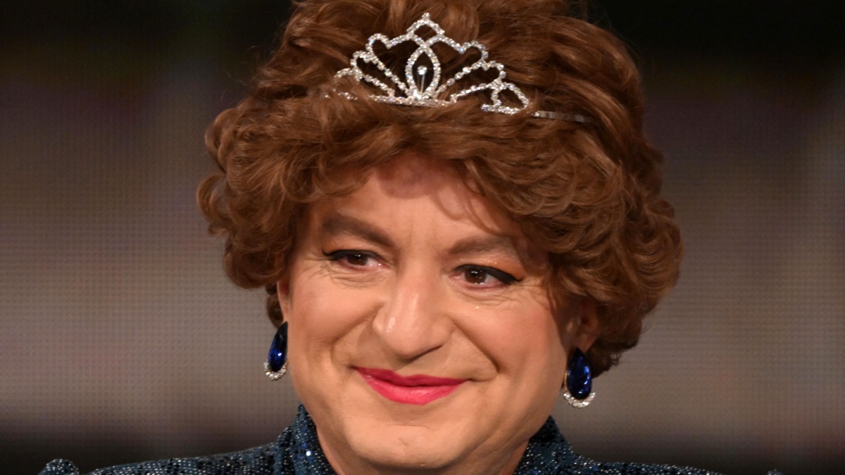 Maurizio Ferrini, la confessione (triste) a La Volta Buona: “Arbore e Pippo Baudo mi hanno salvato, avevo una brutta fama”