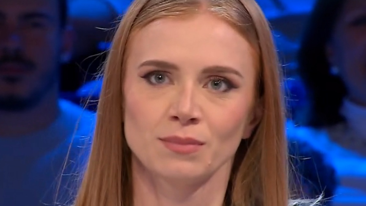 Affari Tuoi, Valeria si 'butta' ma trionfa il Dottore e sui social impazza la polemica: "Sempre a rifiutare"