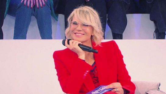 Amici 24, la finale in diretta: chi ha vinto, classifica, polemiche