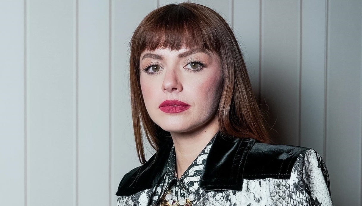 https://wips.plug.it/cips/libero.it/magazine/cms/2025/05/annalisa.jpg