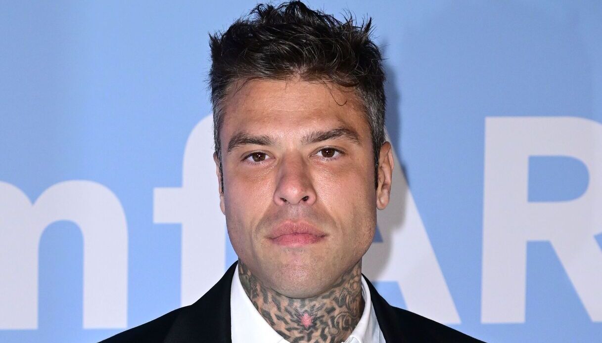 https://wips.plug.it/cips/libero.it/magazine/cms/2025/05/fedez.jpg