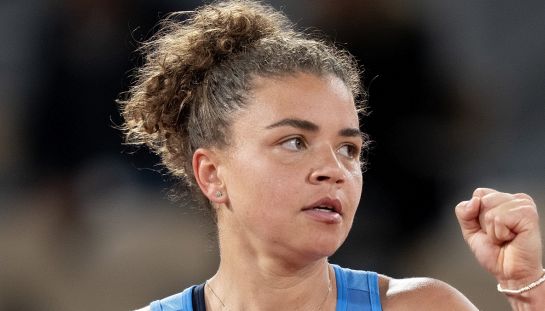 Eurosport 'dimentica' Jasmine Paolini, esplode la rabbia del web: perché La tennista Jasmine Paolini
