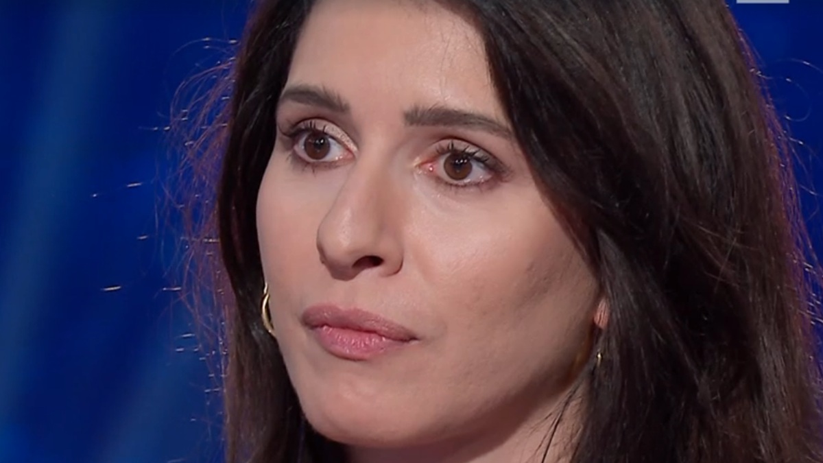 https://wips.plug.it/cips/libero.it/magazine/cms/2025/05/l-eredita-cosa-successo-puntata-24-maggio-2025.jpg