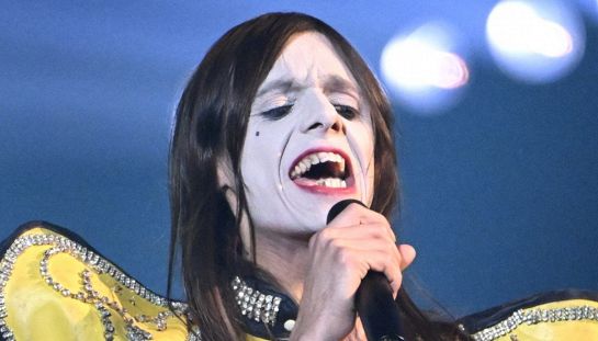 Lucio Corsi dopo Eurovision 2025, l’ovazione sui social stranieri: “David Bowie lo guarda dall’alto” Lucio Corsi Eurovision reazioni social