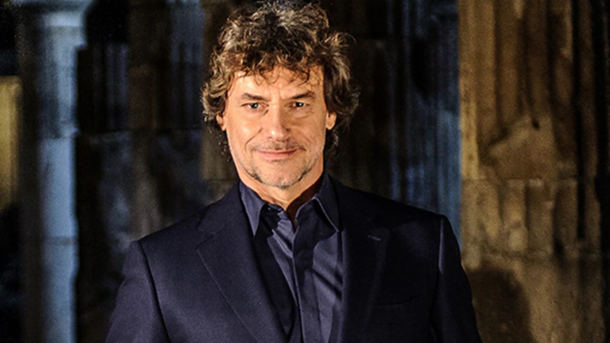https://wips.plug.it/cips/libero.it/magazine/cms/2025/06/alberto-angela-ulisse-crossover-commissario-montalbano-sicilia-camilleri-rai-1.jpg