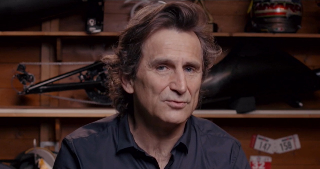 https://wips.plug.it/cips/libero.it/magazine/cms/2025/06/alex-zanardi-raiplay.jpg