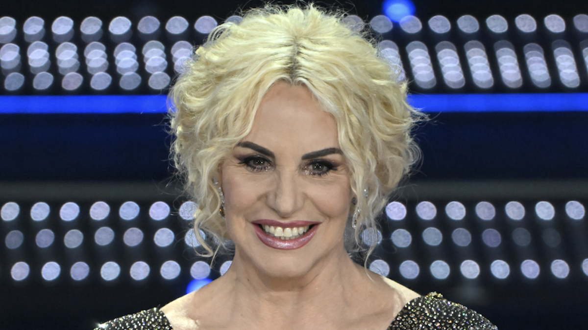 https://wips.plug.it/cips/libero.it/magazine/cms/2025/06/antonella_clerici_trasloco_rai.png