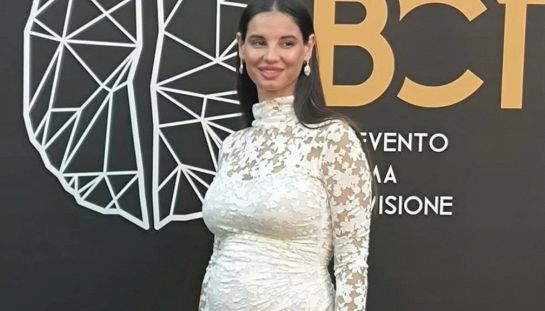 Francesca Chillemi è incinta, il pancione a Benevento e toto nomi