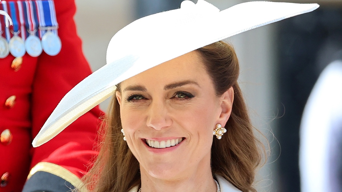 https://wips.plug.it/cips/libero.it/magazine/cms/2025/06/kate-middleton-verita-ascot.jpg