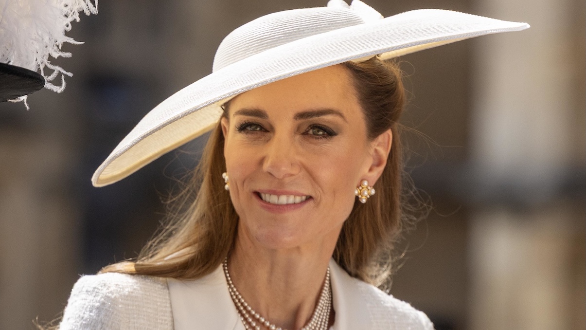 https://wips.plug.it/cips/libero.it/magazine/cms/2025/06/kate-middleton.jpg