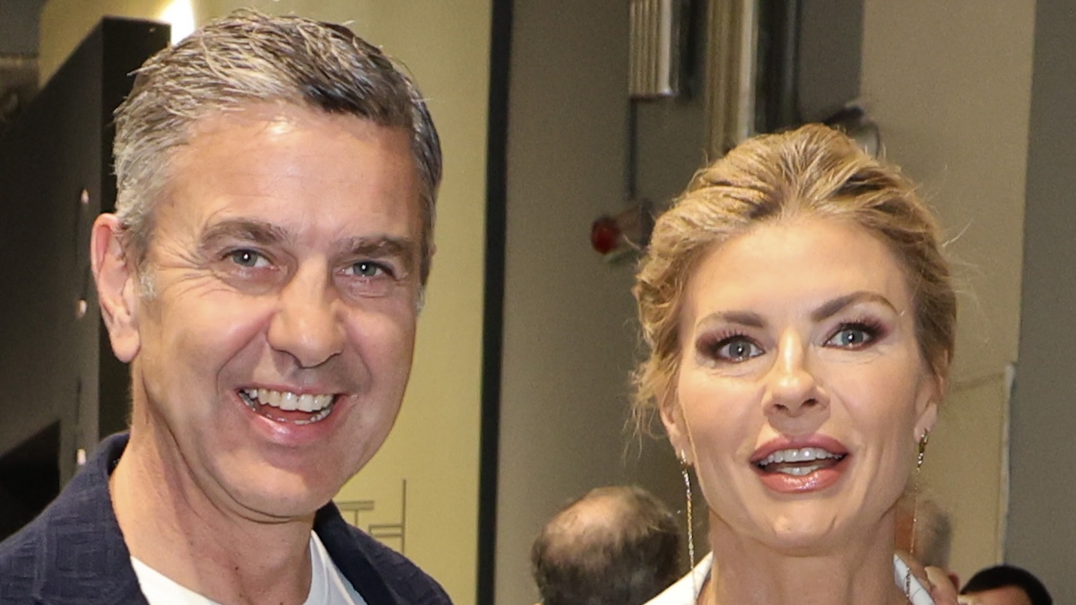 https://wips.plug.it/cips/libero.it/magazine/cms/2025/06/martina-colombari-e-billy-costacurta.jpg
