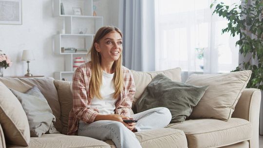 Tutto quello che c'è da vedere in TV nell'estate 2025
