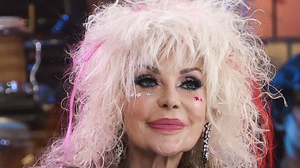 https://wips.plug.it/cips/libero.it/magazine/cms/2025/07/donatella_rettore_intervista_corriere_70_anni_retroscena_baudo_e_giorgia.jpeg