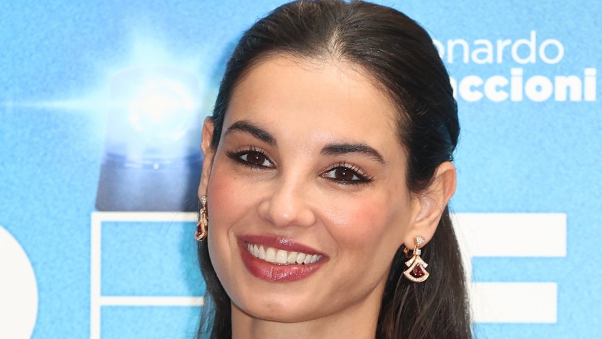 https://wips.plug.it/cips/libero.it/magazine/cms/2025/07/francesca-chillemi-gravidanza-delicata.jpg