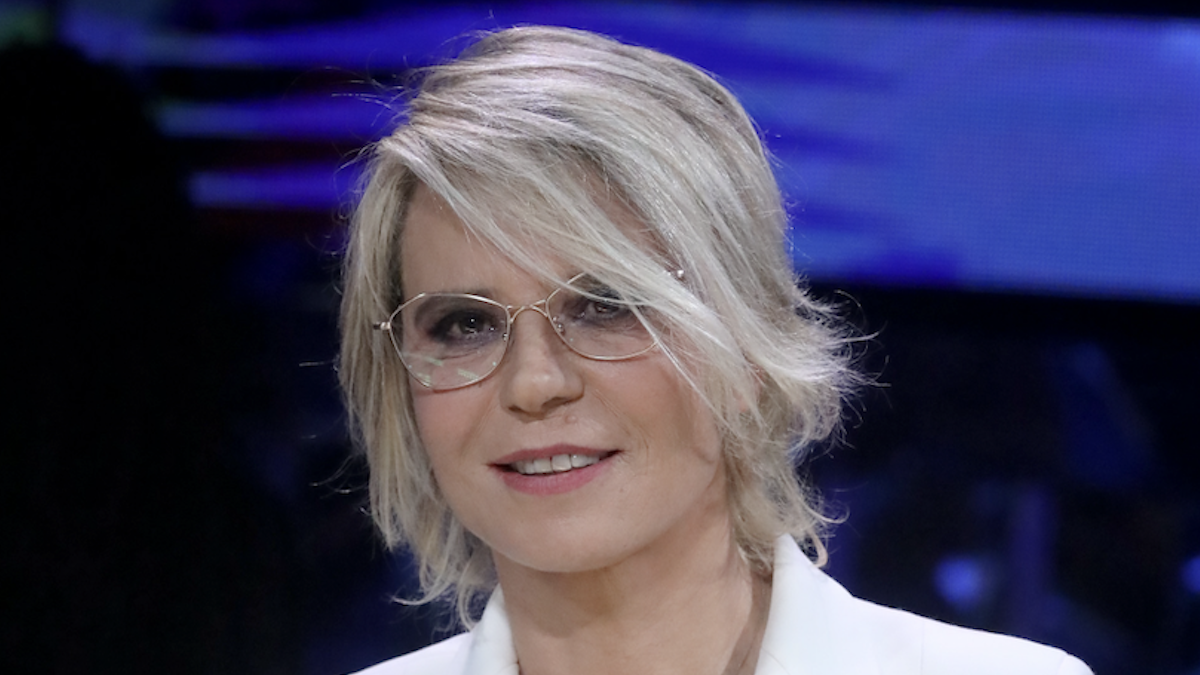 Da Tu Si Que Vales al Grande Fratello, Mediaset sposta le lancette: un salto indietro di 30 anni