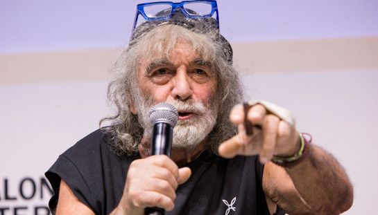 Quanto guadagna Mauro Corona