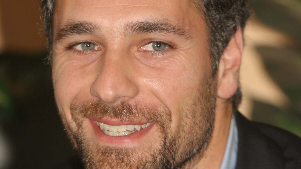 https://wips.plug.it/cips/libero.it/magazine/cms/2025/07/raoul_bova_caso_martina_ceretti_parla_pr_monzino.jpeg