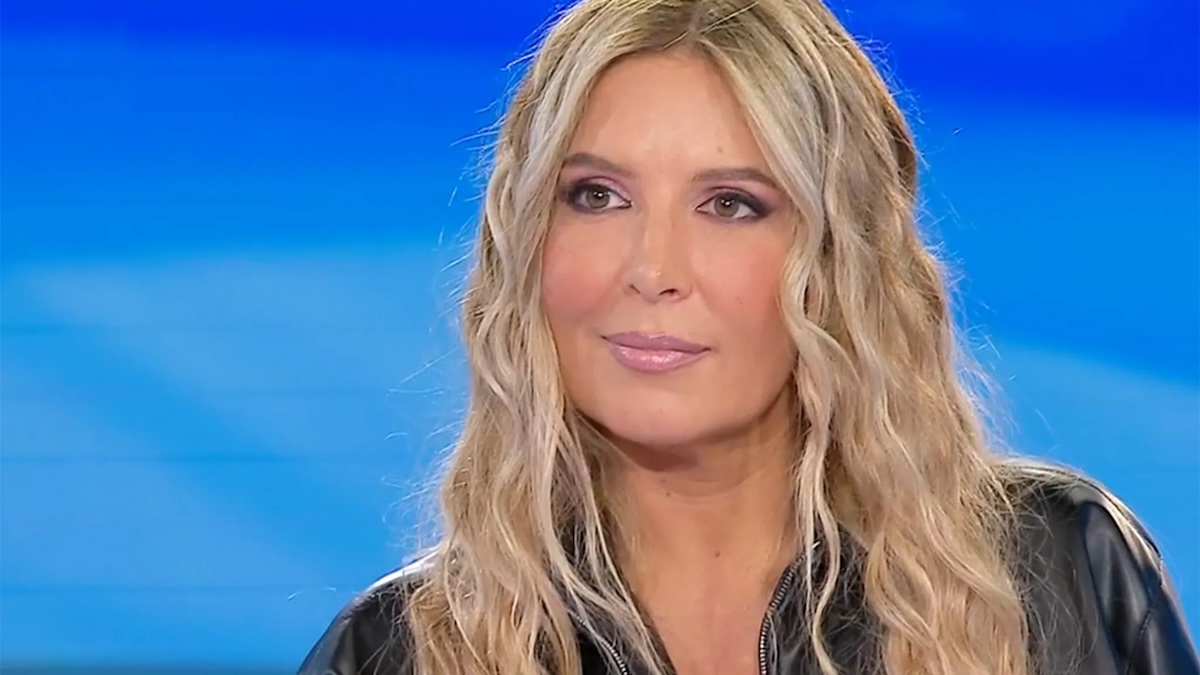 https://wips.plug.it/cips/libero.it/magazine/cms/2025/07/selvaggia-lucarelli-prime-video-palinsesti-saviano-nba-jpg.jpg