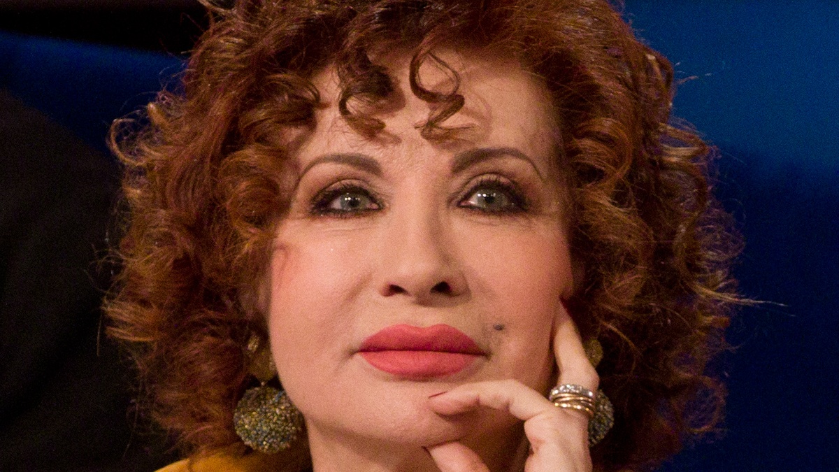 https://wips.plug.it/cips/libero.it/magazine/cms/2025/08/alda_deusanio_critica_palinsesti_televisivi.jpeg