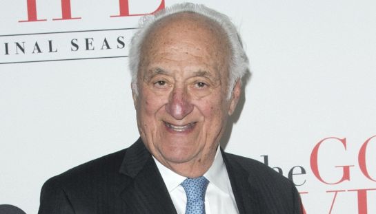 Addio Jerry Adler, l'attore de I Soprano aveva 96 anni: chi era e l'omaggio