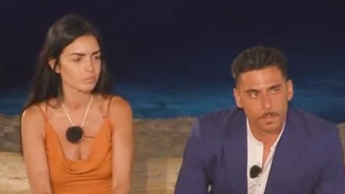 https://wips.plug.it/cips/libero.it/magazine/cms/2025/08/maria-concetta-e-angelo-temptation-island.jpg