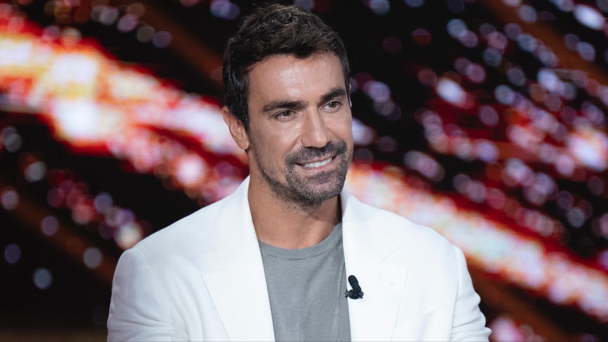 https://wips.plug.it/cips/libero.it/magazine/cms/2025/08/only-you-film-turco-quando-esce-dove-vederlo-streaming-mediaset-infinity-ibrahim-celikkol.jpeg