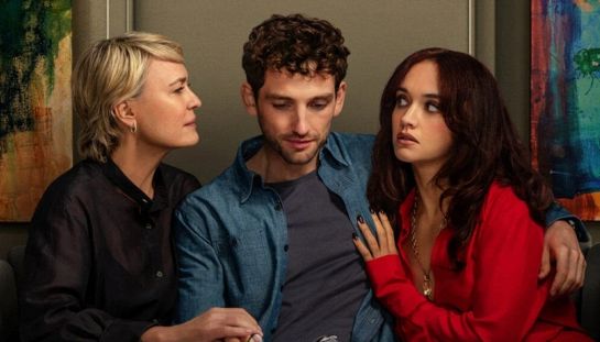 The Girlfriend, il trailer ufficiale della serie di Prime Video con Robin Wright