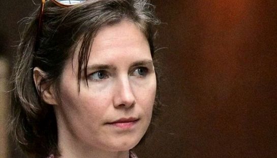 La famiglia Kercher contro la serie Disney+ su Amanda Knox: perchè