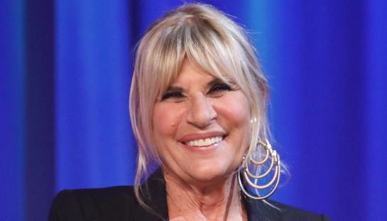 Uomini e Donne, Gemma Galgani da dama a cameriera: le foto