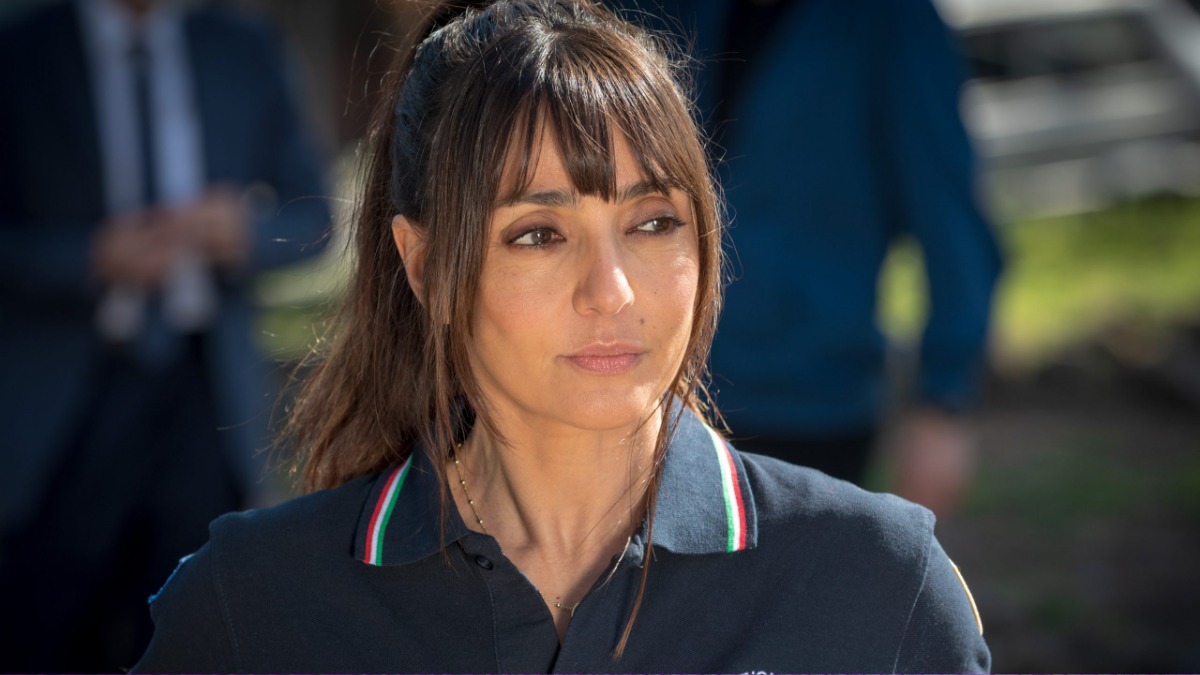https://wips.plug.it/cips/libero.it/magazine/cms/2025/09/ambra-angiolini-netflix-film-viva-l-italia.jpeg