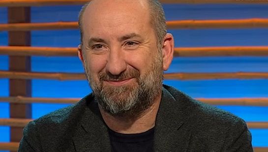 Come Un Gatto In Tangenziale, Antonio Albanese protagonista del film in streaming su Netflix