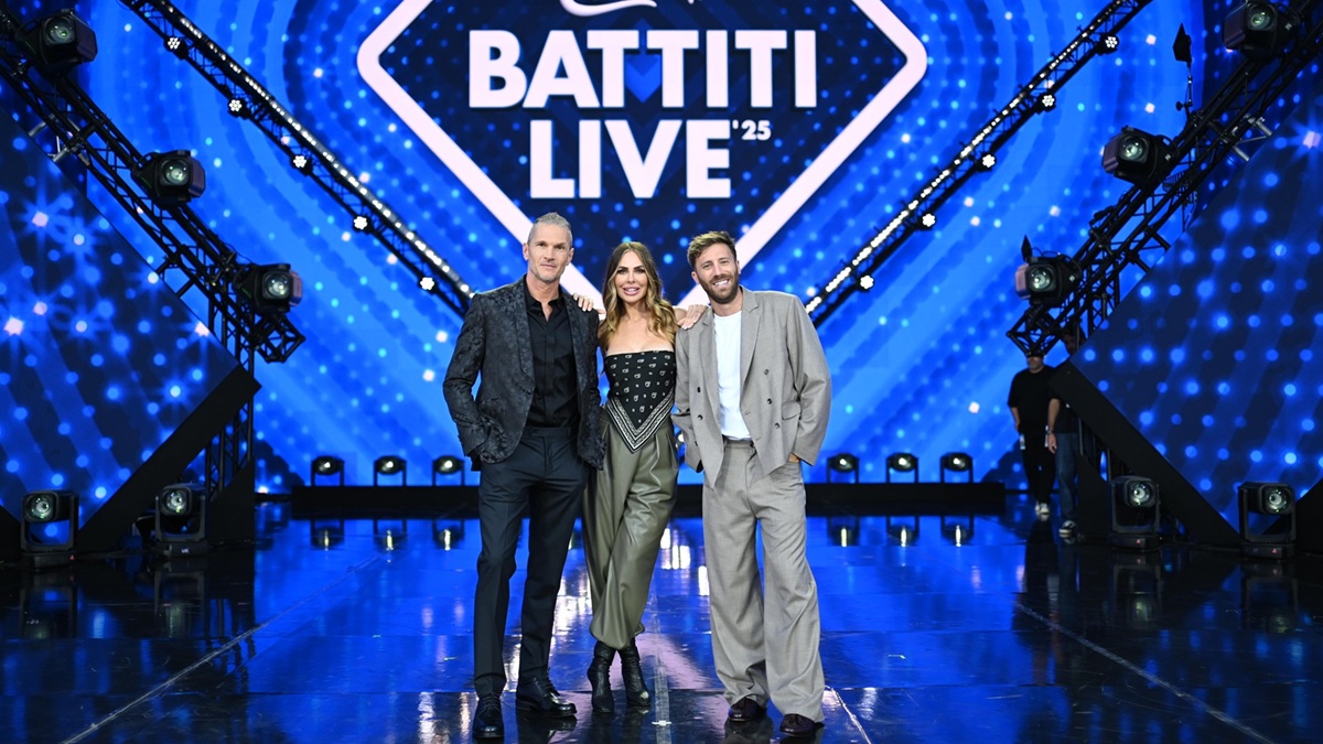 https://wips.plug.it/cips/libero.it/magazine/cms/2025/09/battiti-live-compilation-anticipazioni-1-settembre.jpg