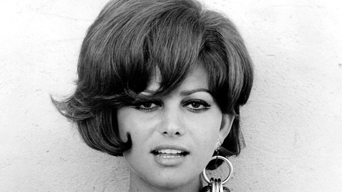 https://wips.plug.it/cips/libero.it/magazine/cms/2025/09/claudia-cardinale-ruoli-indimenticabili-foto.jpg