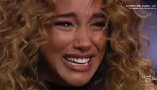 La Ruota della fortuna, cosa è successo nella puntata del 21 settembre: Gerry Scotti e Samira Lui in lacrime