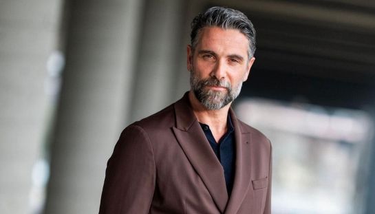 Luca Calvani su Prime Video ci racconta la sua carriera (circa) in un film nel suo esordio alla regia