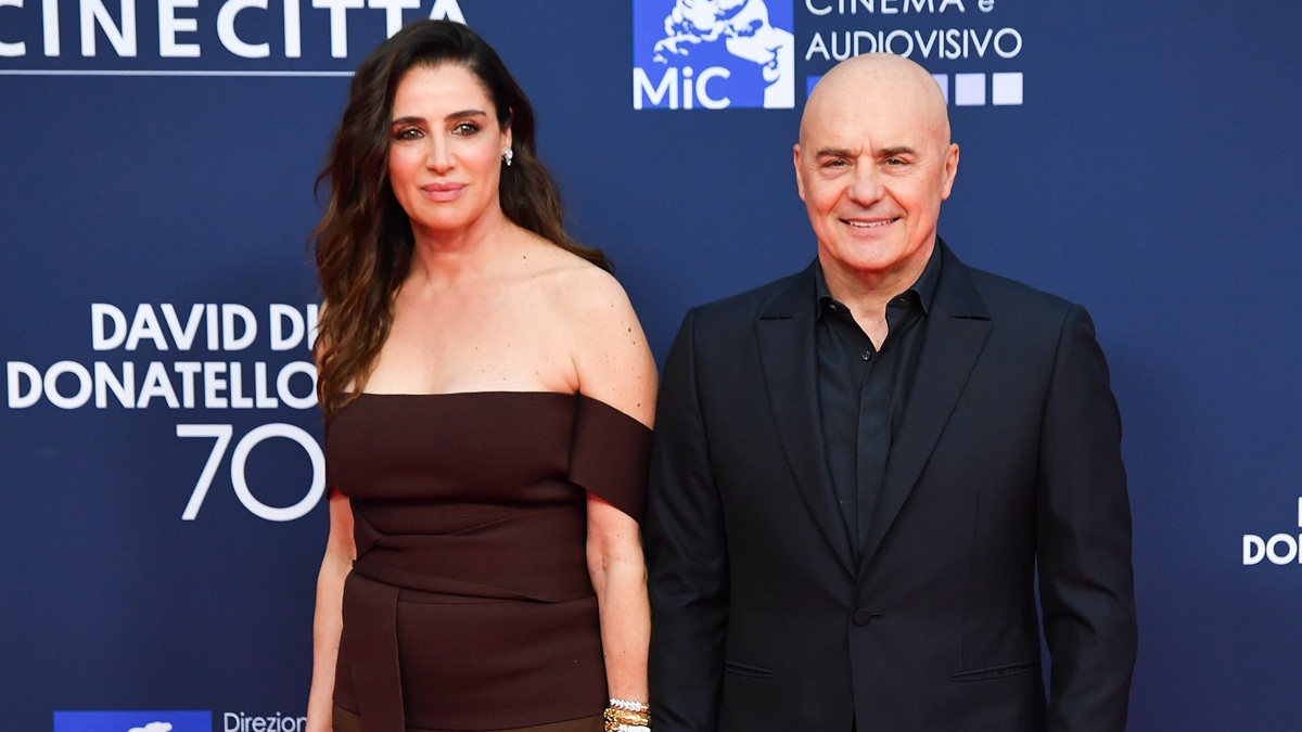 https://wips.plug.it/cips/libero.it/magazine/cms/2025/09/luca-zingaretti-e-luisa-ranieri-incassi-raddoppiati-per-la-loro-societa.jpg